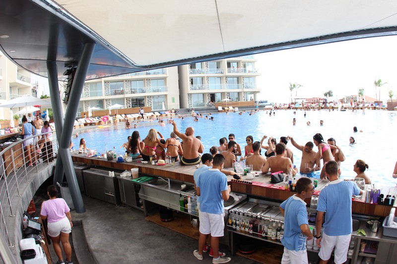 Sunday Pool Party at Whitelace